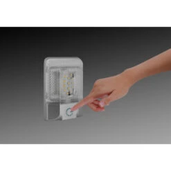 Plafoniera Brunner Auriga 37 Plafoniera Brunner Auriga -Brunner plafoniera brunner auriga involucro resistente 550 lumen 48 led 18